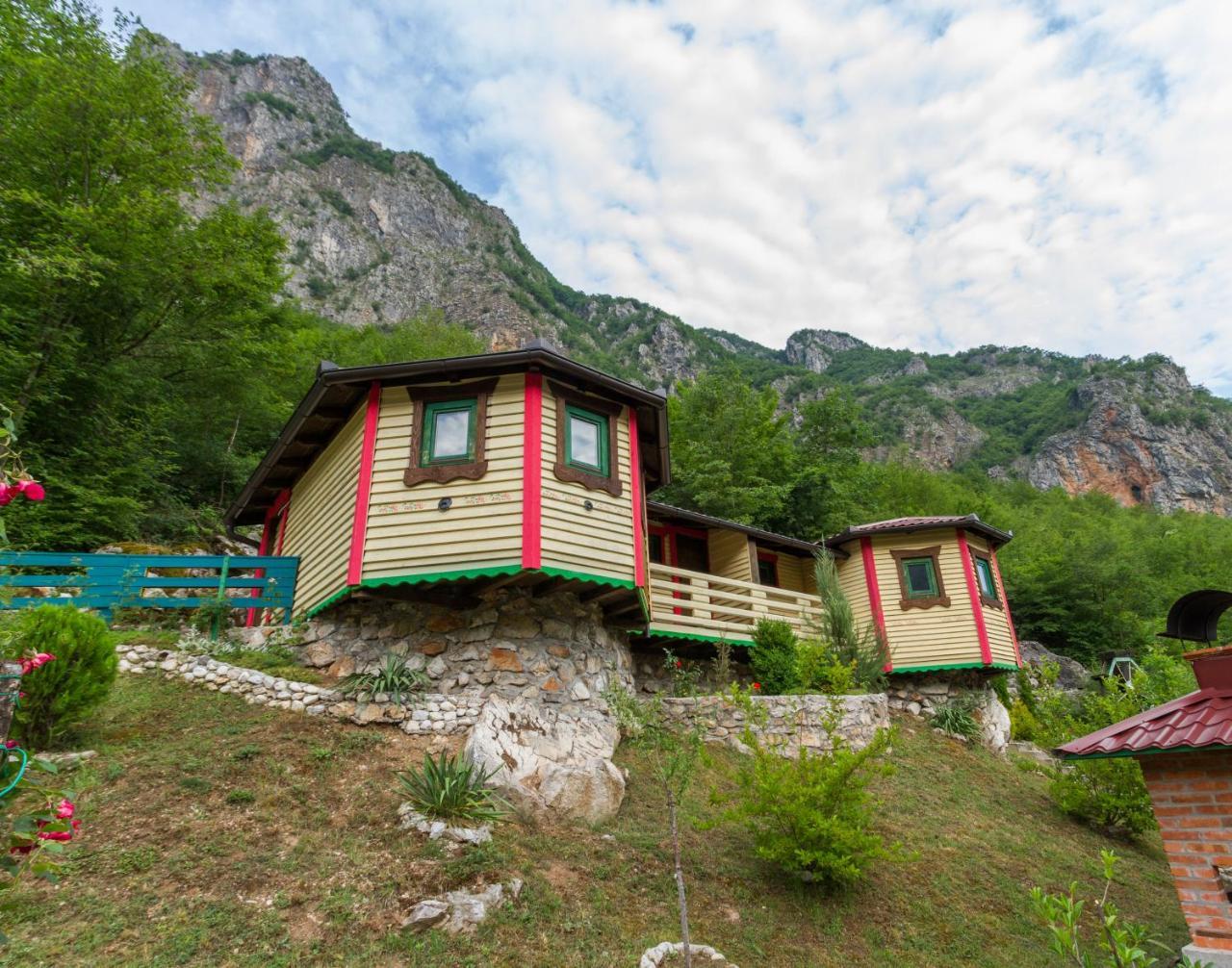 Eco Village Raj U Raju Коніц Екстер'єр фото